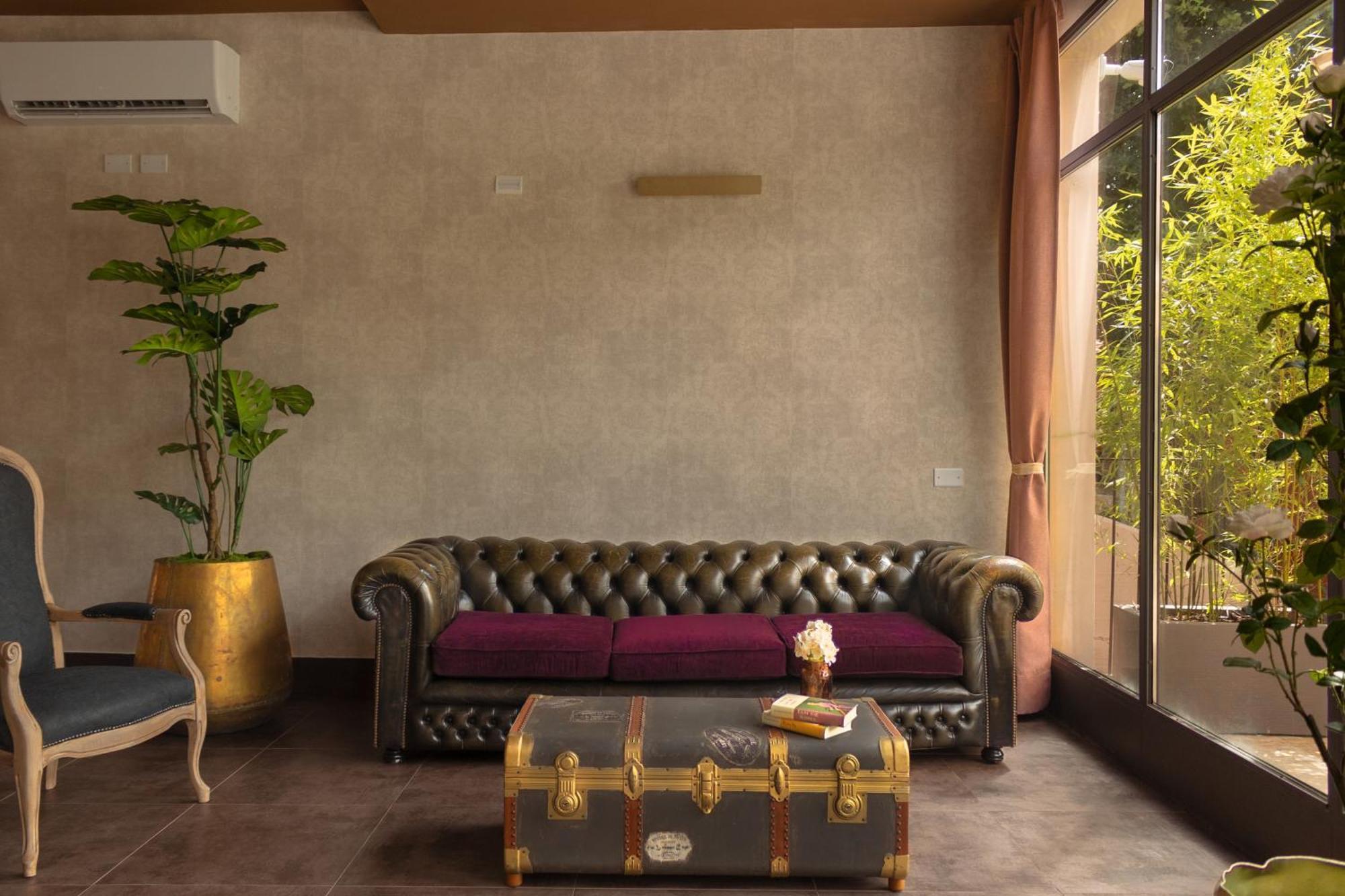 Luce Boutique Hotel Fortunago ภายนอก รูปภาพ