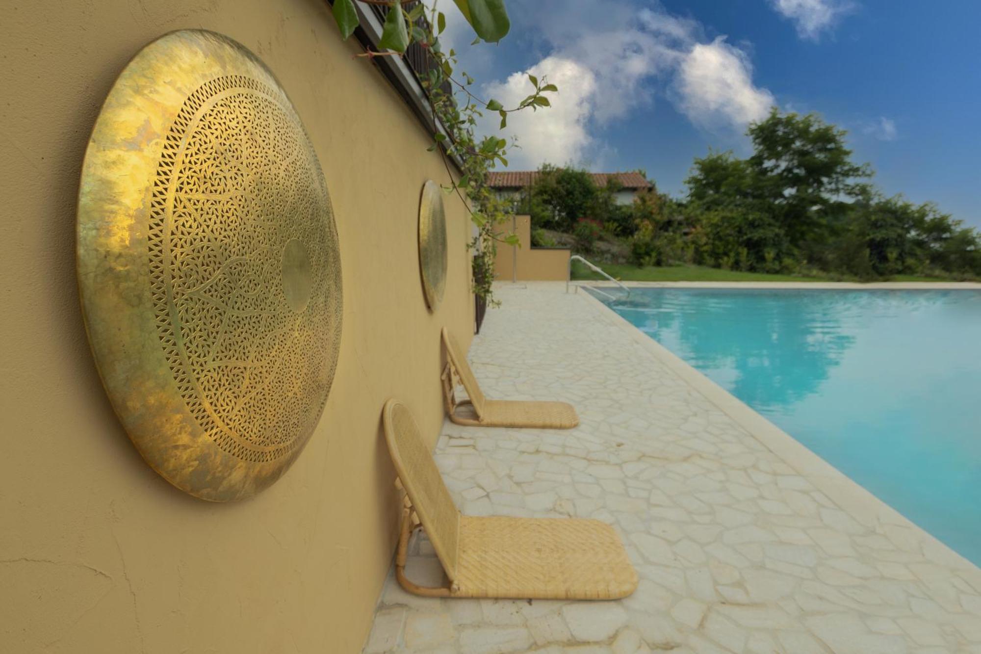 Luce Boutique Hotel Fortunago ภายนอก รูปภาพ