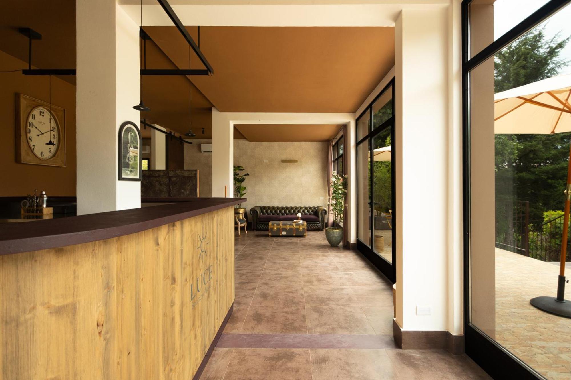 Luce Boutique Hotel Fortunago ภายนอก รูปภาพ